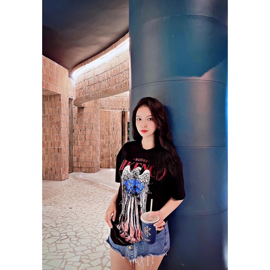 Áo phông ngắn tay MIKENCO GOD SEES IT Tshirt