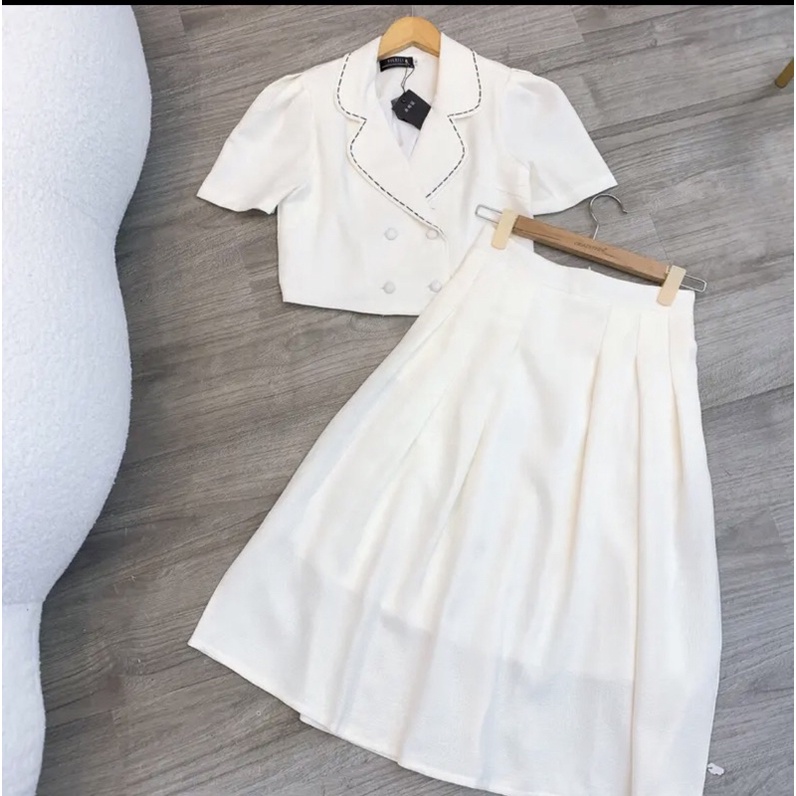 Set váy vest thanh lịch newtag size s hàng QCCC đã pass