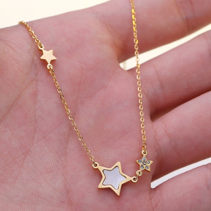 Dây Chuyền Nữ 3 Ngôi Sao Titan Không Đen TT 1117