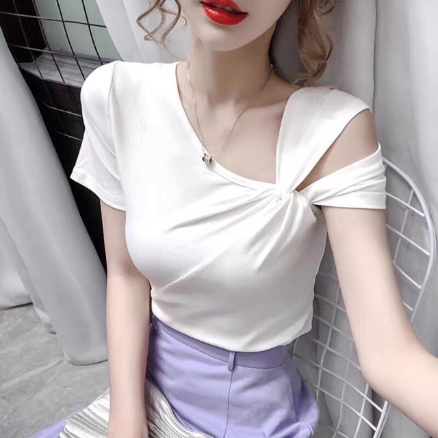 Áo xoắn vai nhiều màu chất zip cottong tiểu thư | BigBuy360 - bigbuy360.vn
