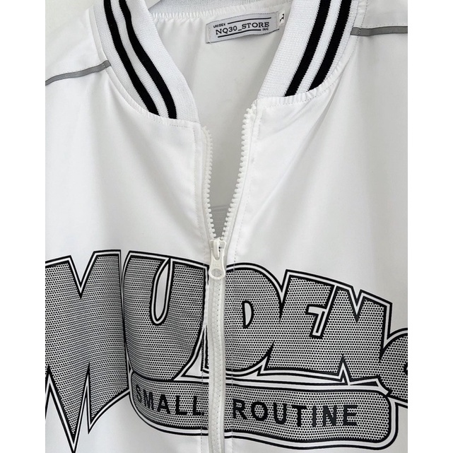 Áo bomber gió chữ