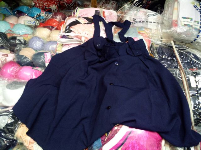 Váy Học Sinh Có Dây Đeo