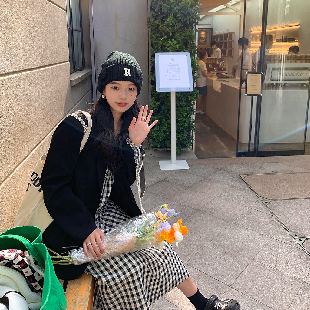 Mũ Len Dệt Kim In Chữ Phong Cách Thời Trang Thu Đông Hàn Quốc Cho Nữ