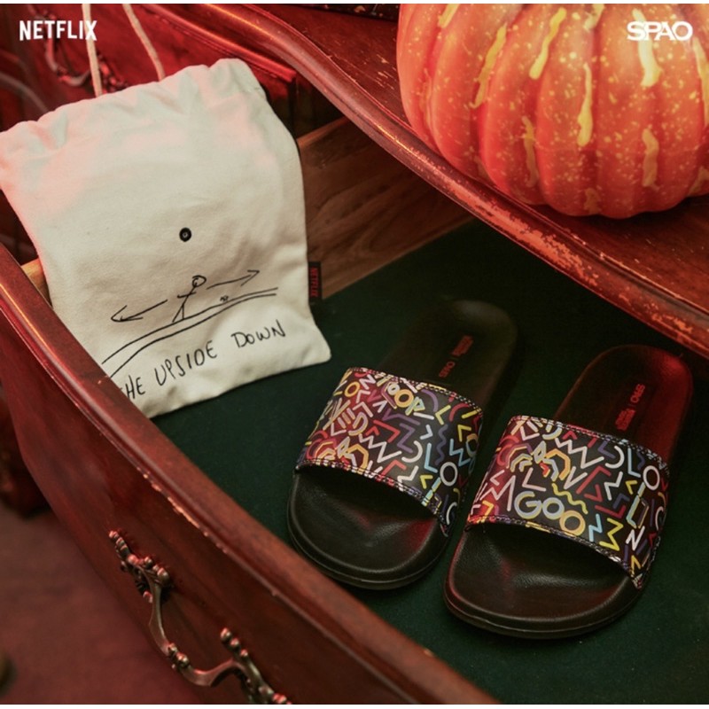 Dép Spao x Netflix