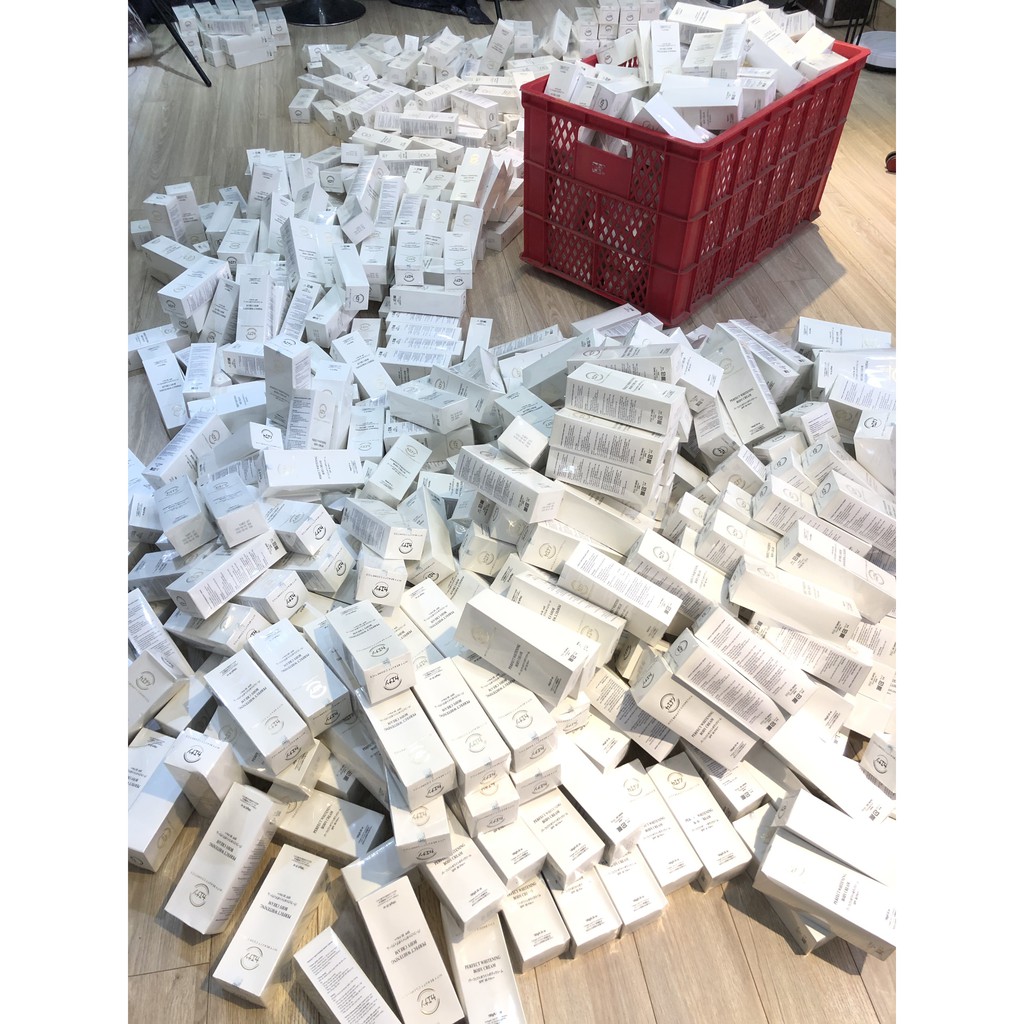 [Thanh Lý 05/2021] Kem chóng nắng NHẬT BẢN UV SPF 30+ Perfect Whitening,  dưỡng trắng toàn thân - Hity Beauty | BigBuy360 - bigbuy360.vn