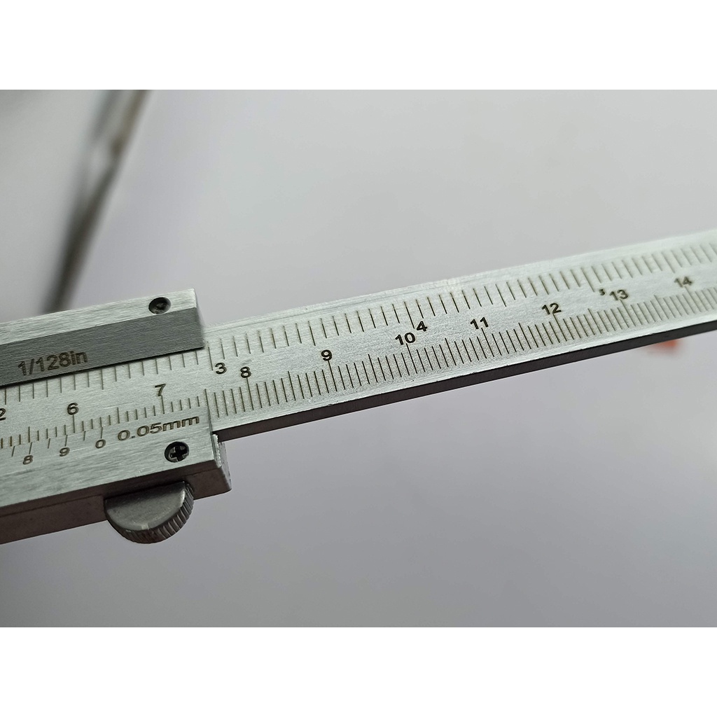 Thước kẹp cơ khí 150mm chính xác 0.05mm LBM