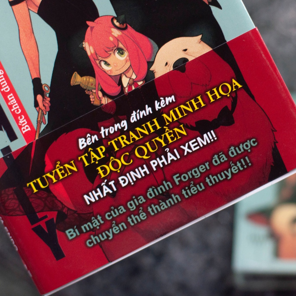 Truyện tranh - Spy x Family Tiểu Thuyết: Bức Chân Dung Gia Đình