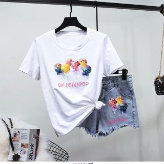 Set bộ quần jean áo phông sành điệu cho bea gái