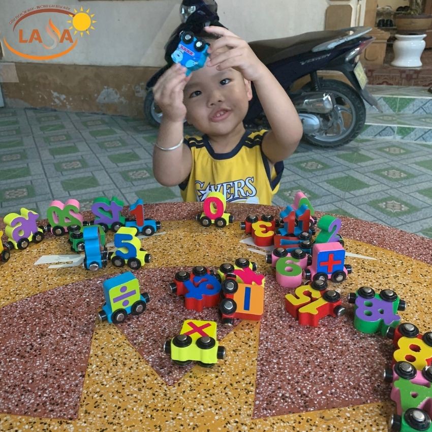 Đồ Chơi Gỗ Đoàn Tàu Nam Châm Đoàn Tàu Chữ Cái Tiếng Anh Đoàn Tàu và Số Đếm