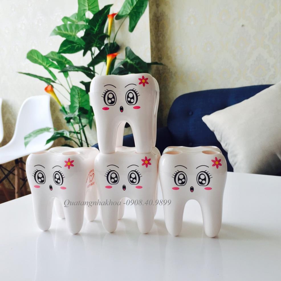 Cốc cắm bàn chải hình răng