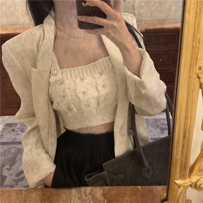 Áo hai dây dệt kim dáng ôm màu trắng đính đá kim cương thời trang xuân hè cho nữ