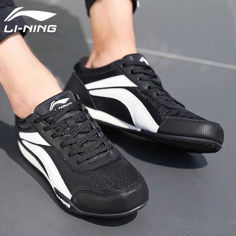 Giày LINING đen logo trắng