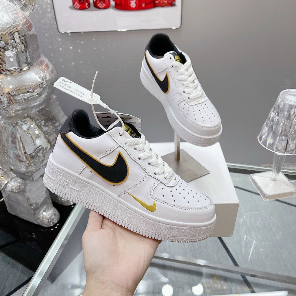Giày Thể Thao Sneaker 𝗔𝗙𝟭 Trắng Vệt Đen Logo Vàng, Giày AF1 Vệt Đen Nam Nữ Hot Trend 2022 Full Box Bill
