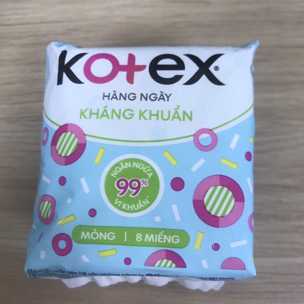 Băng vệ sinh hàng ngày KOTEX - bvs hàng ngày 8 miếng - 20 miếng