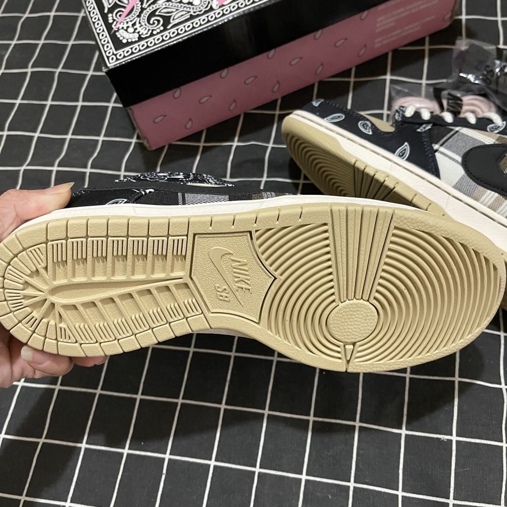 Giày JODAN SB travis scott nâu đen hoa cao cấp