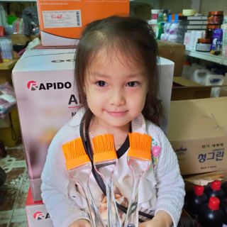 Chổi quét dầu rapido