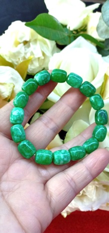 Vòng tay chuỗi đá xanh