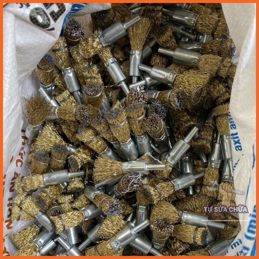 Chổi đánh rỉ sét chuôi 6mm nhiều kích thước chuyên dùng cho máy khoan, máy chà nhám