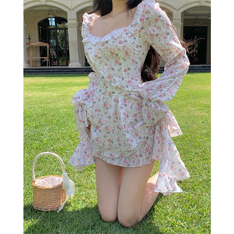 Đầm floral công chúa dài tay đuôi cá tầng bèo ngực Korea ulzzang - u.w