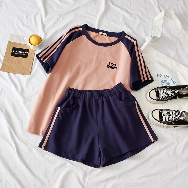 Set áo thun quần lửng thể thao phối kẻ sọc tay