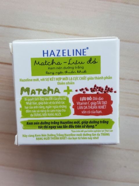 Kem nén Hazeline dưỡng trắng da 3g(mẫu dùng thử)