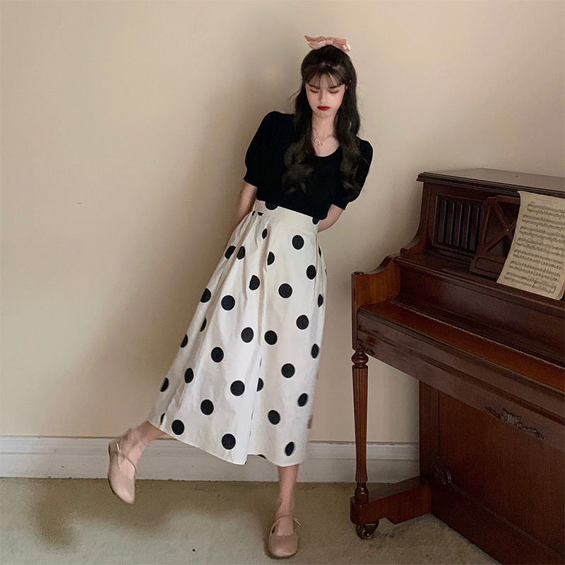 Váy cạp cao Váy dài chấm bi đen Đơn giản Đa năng Thời trang đơn giản Quần áo nữ