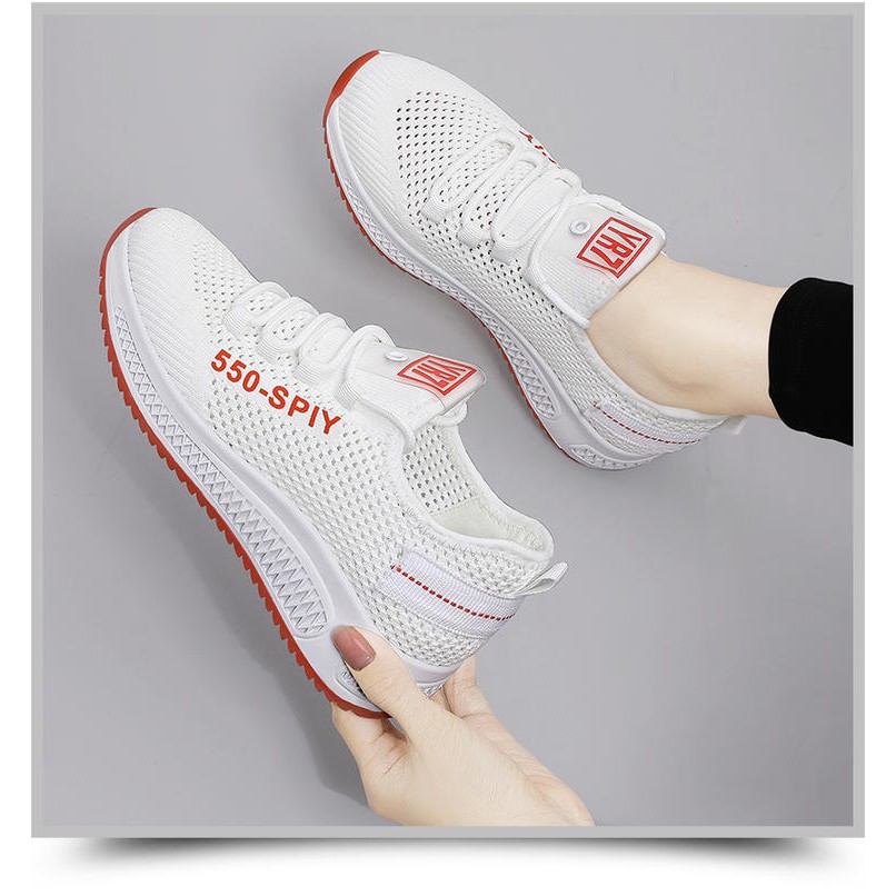 Giày Sneaker Nữ SPY-550 Đế 3D Chất Vải Thoáng Khí