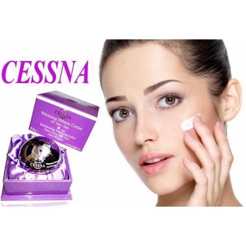 Kem dưỡng da hỗ trợ giảm nám tàn nhang Cessna Tím