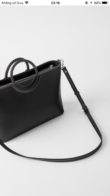 Túi Zara auth , new giá vợt sale 550k, có sẵn