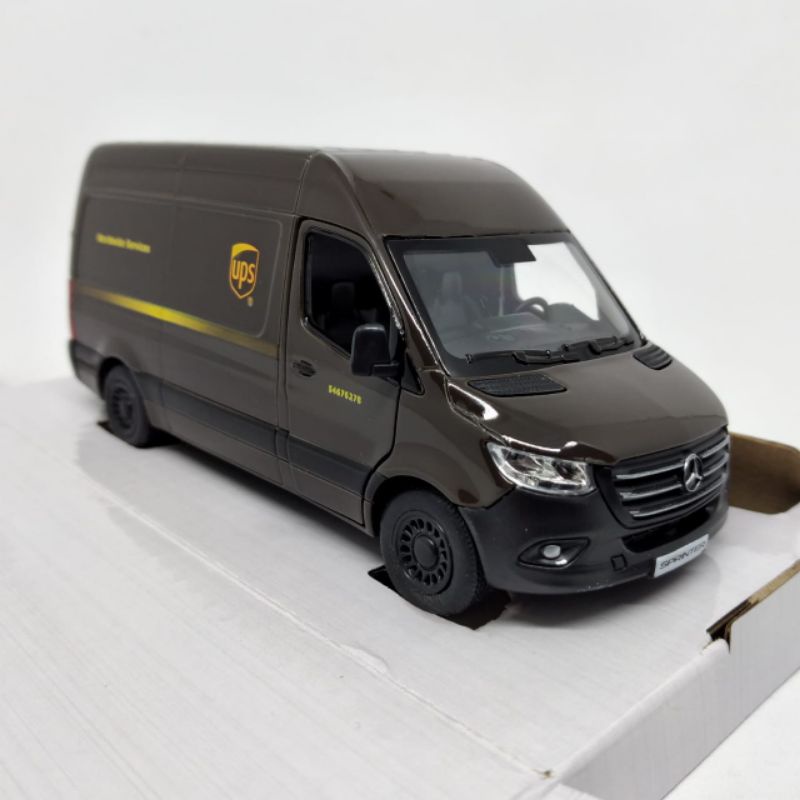 Kinsmart Marcedes Benz Sprinter UPS