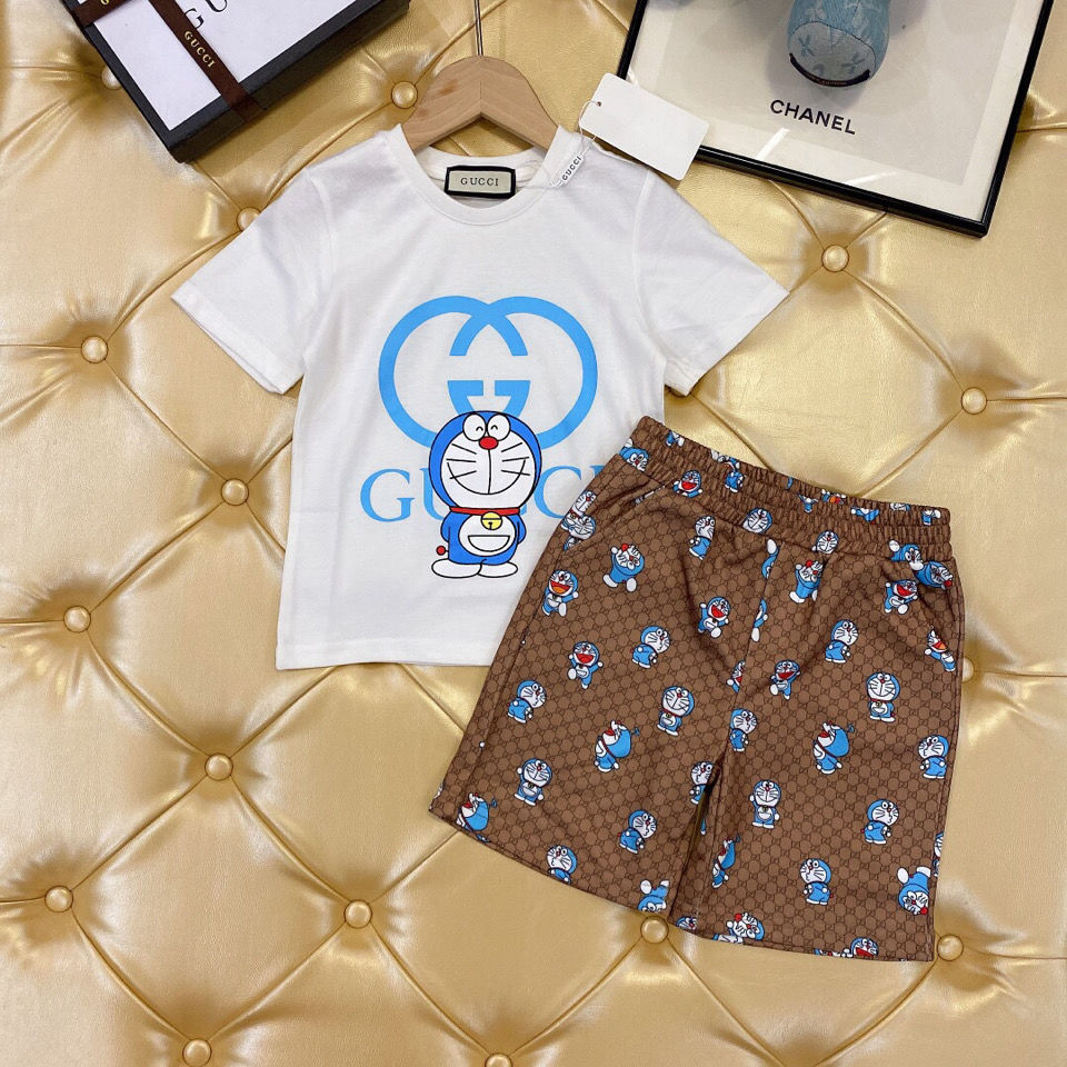 Gucci Set Áo Tay Ngắn + Quần Short Năng Động Thời Trang Dành Cho Cả Nam Và Nữ