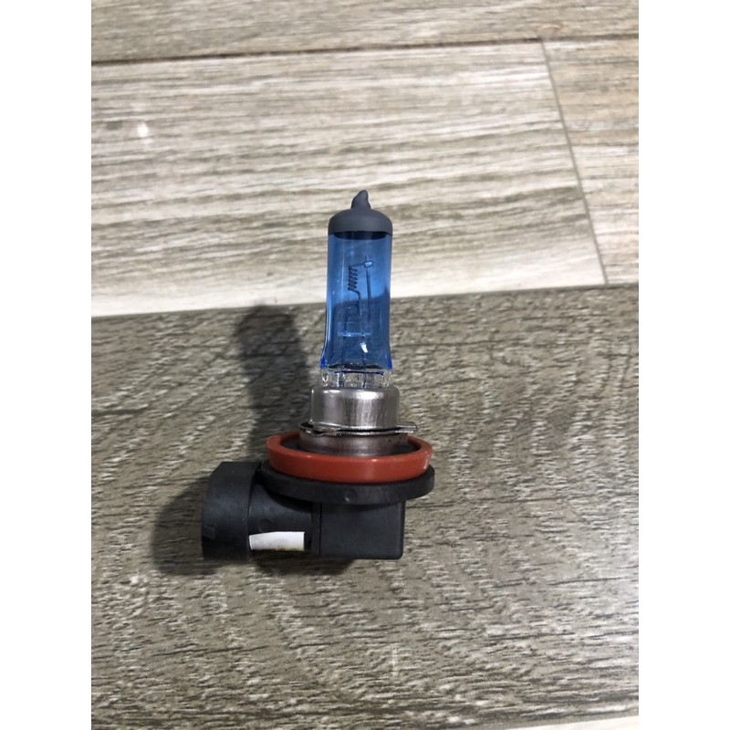 Sản phẩm gia đình làm: Bóng đèn pha H11 24V 70W sây ơ