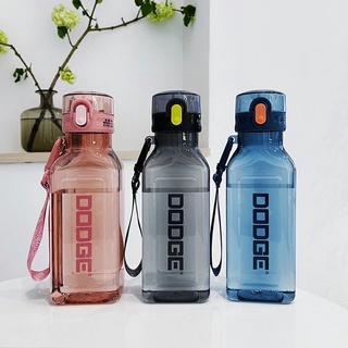 Bình đựng nước thể thao DOGGE trong suốt dáng vuông độc đáo có quai xách dung tích 1000ml