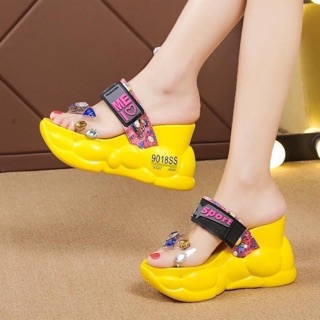 Dép bánh mì quai trong đính đá thời trang 9cm 012907