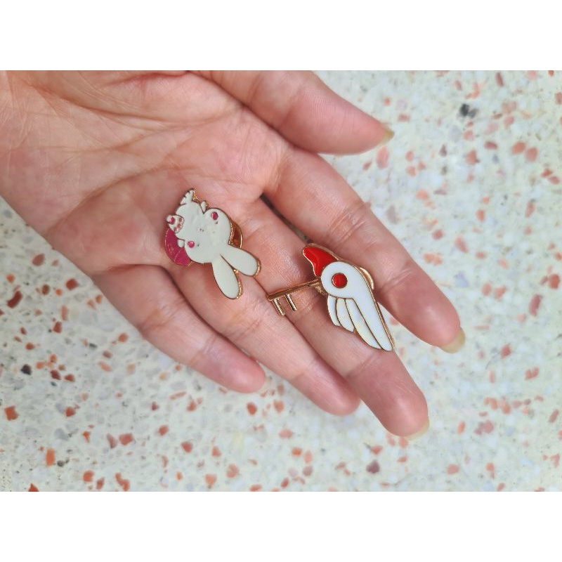 [Gift] Quà tặng không bán - cài áo