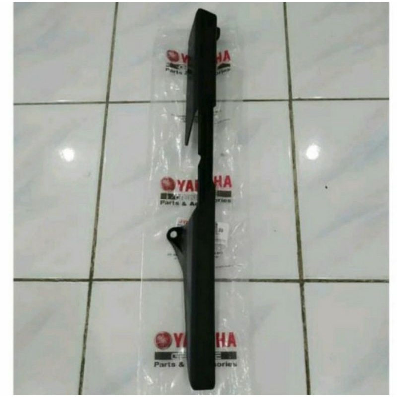 Ốp Bảo Vệ Dây Xích Dành Cho Xe YAMAHA 1CK-F23 R15 V2