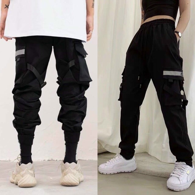 Quần Jogger Kaki Nam Nữ Dáng Thể Thao nhiều Túi Hộp Có Phản Quang màu đen
