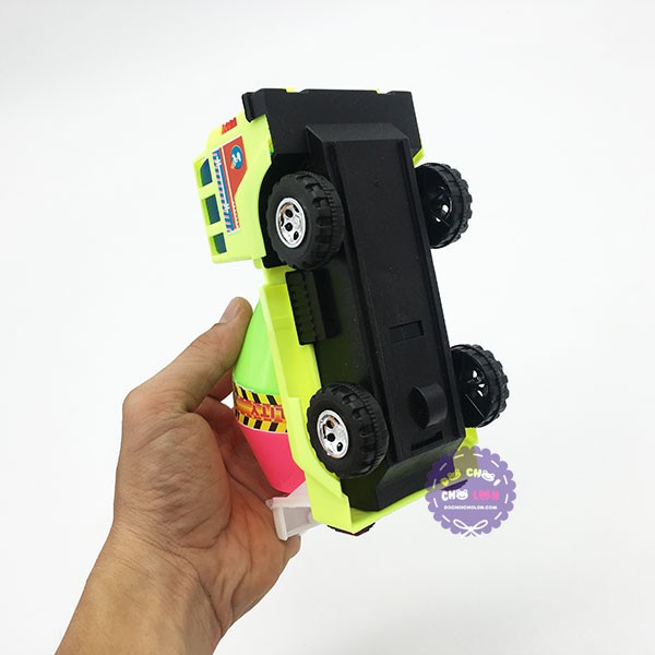 Đồ chơi xe hồ trộn bê tông Minh Ký 4 bánh chạy trớn