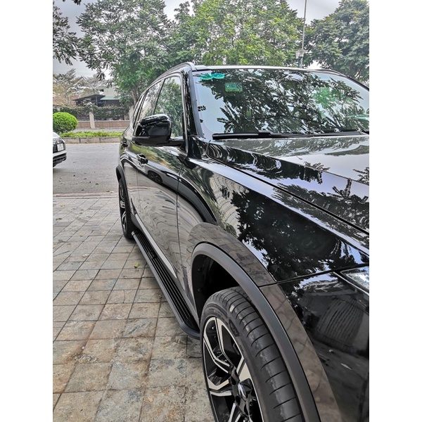 Bậc lên xuống, bệ bước chân tô tô cho Lux SA 2018 - 2022