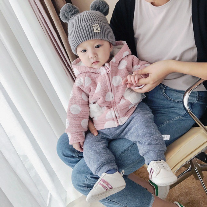 Mũ len quả bông cho bé chất dày mịn từ 6 tháng - 3 tuổi