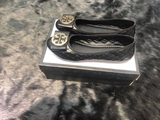 giầy bệt TORY BURCH