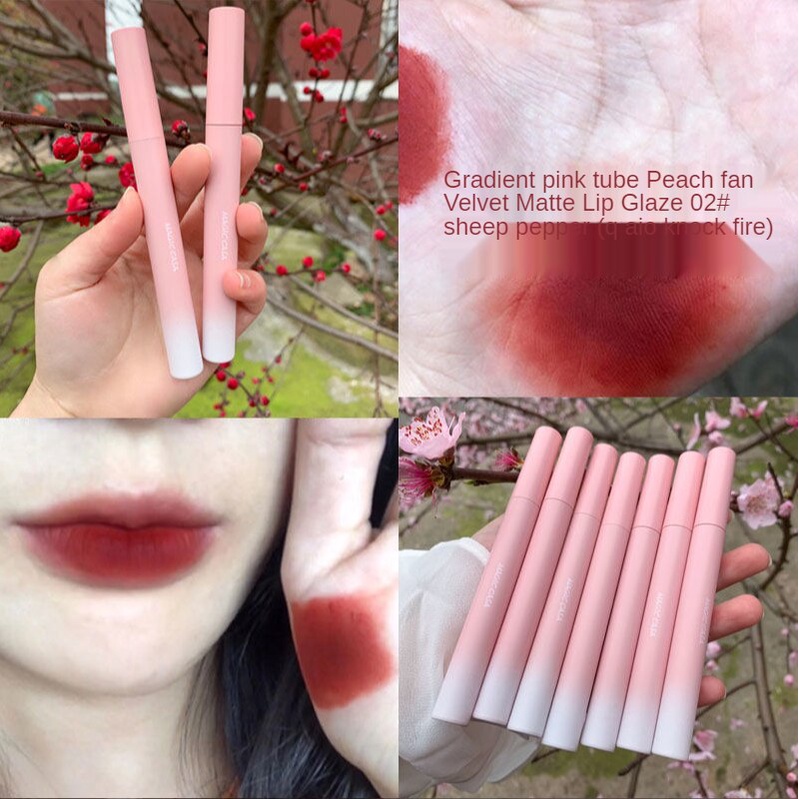 Lipstick, velvety, moisturizing and shiny, waterproof for women.