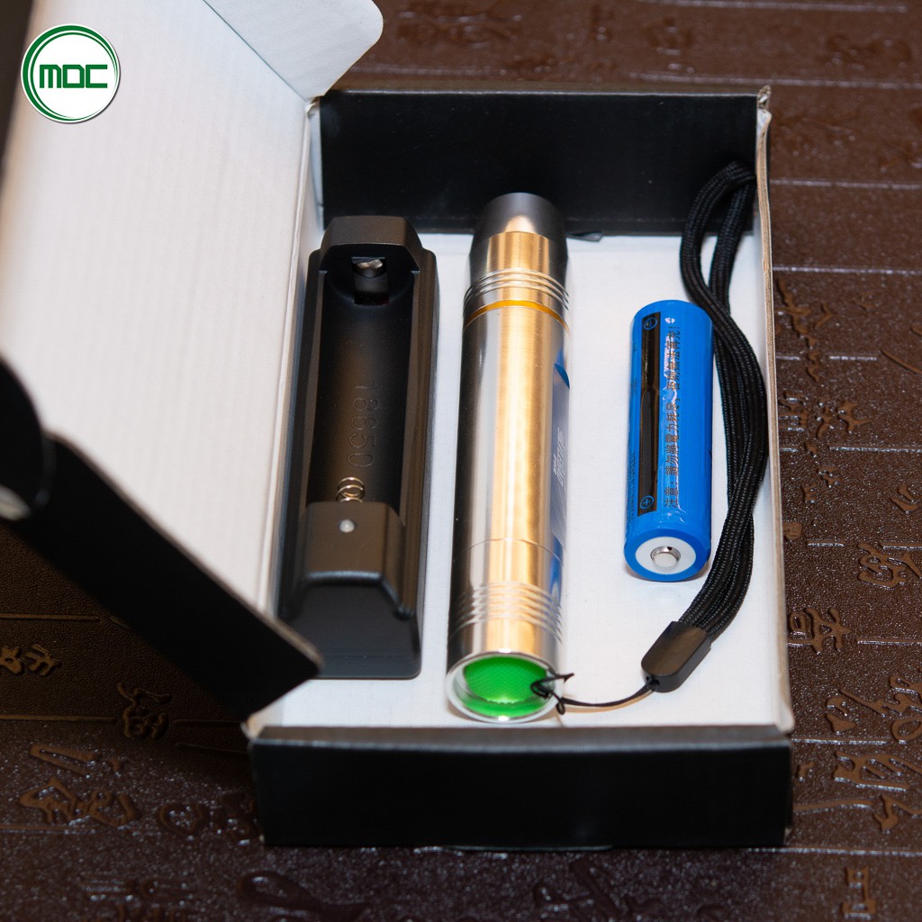 Mộc - Đèn pin soi đá chuyên dụng TẶNG kèm sạc + pin