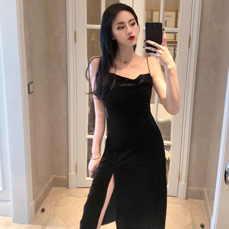 Đầm nhung hai dây màu đen thời trang xuân hè cho nữ