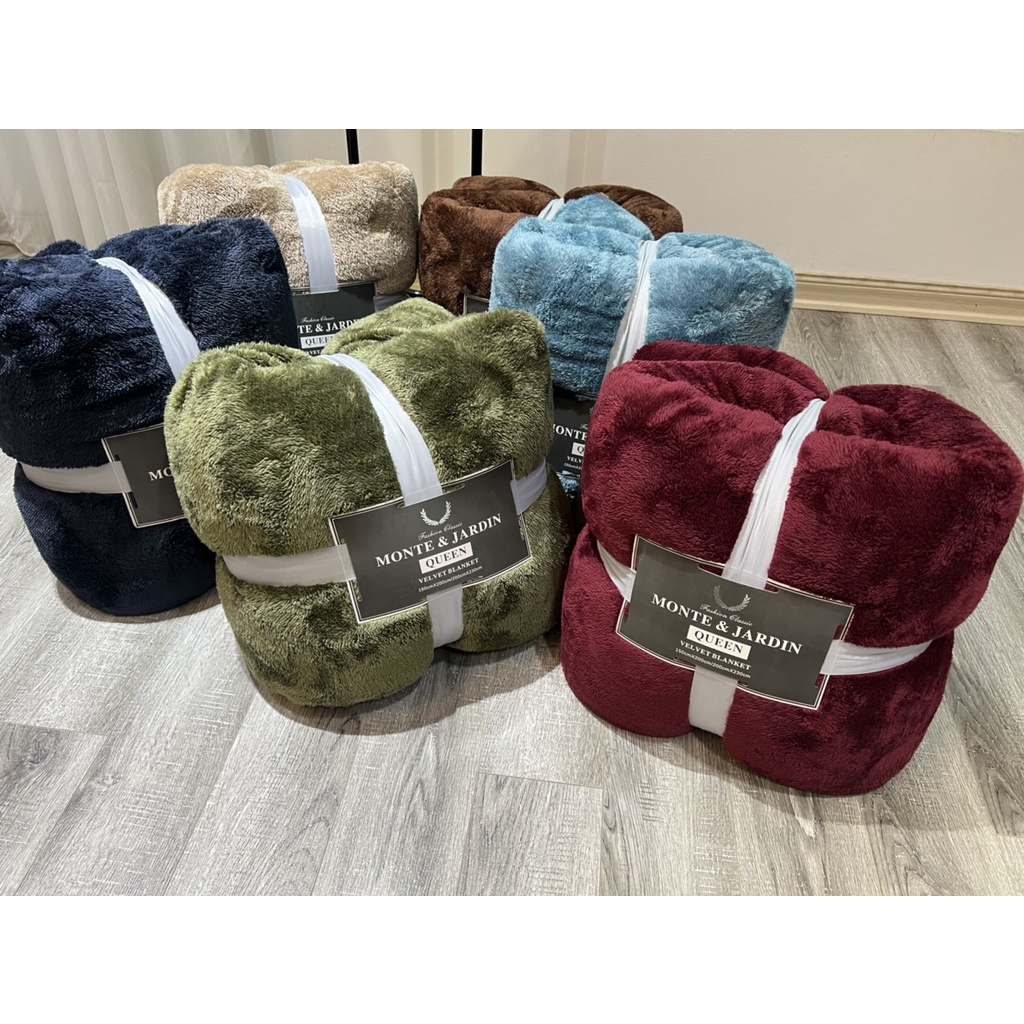 Chăn lông thỏ MONTE &amp; JADIN 2022 cao cấp rộng 2m-2m3 nặng 2kg