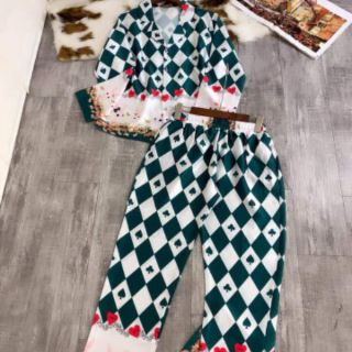 Đồ ngủ pijama lụa lá bài siêu cấp cute