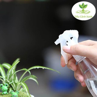 Bình xịt trong suốt tưới cây
