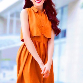 Đầm cam nút bọc