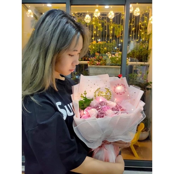 Hoa sáp-bó hoa hồng sáp 35 bông kết hợp giấy xốp hàn tặng kèm chữ và thiệp