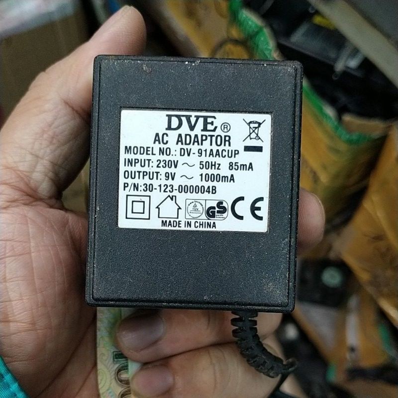 Cục nguồn 9VDC 1A cũ, loại biến áp sắt, số lượng lớn